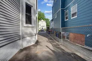 163 Greenwood Ave, East Orange, NJ 07017 - Photo 7