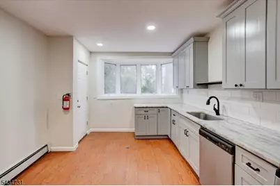 163 Greenwood Ave, East Orange, NJ 07017 - Photo 19