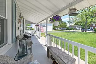 28 Makemoney Ave, Wanaque, NJ 07420 - Photo 3