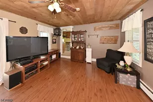28 Makemoney Ave, Wanaque, NJ 07420 - Photo 11