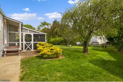 14 Justine Pl, Roxbury Township, NJ 07876 - Photo 25