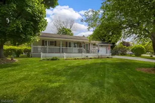 14 Justine Pl, Roxbury Township, NJ 07876 - Photo 1