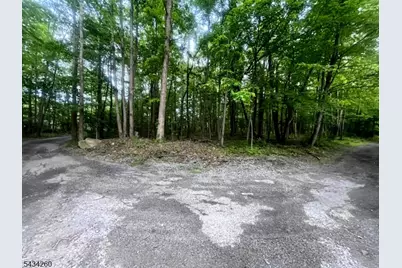 00 East Court, Stillwater Twp., NJ 07860 - Photo 11