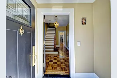 794 Lake St, Newark, NJ 07104 - Photo 3