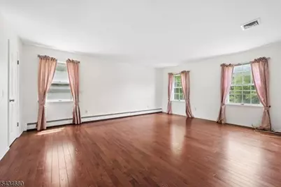 5 Glen Ridge Dr, Washington Township, NJ 07853 - Photo 21