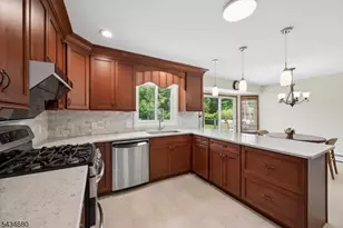 5 Glen Ridge Dr, Washington Township, NJ 07853 - Photo 15