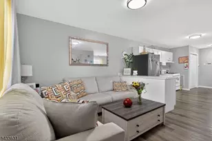 121 N Main St, Paterson, NJ 07522 - Photo 27