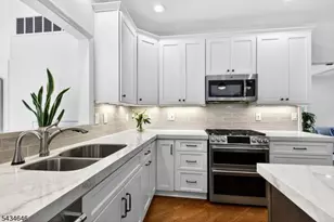 865 Madison Ave, Bridgewater, NJ 08807 - Photo 9