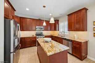38 Constitution Way, Franklin Township, NJ 08873 - Photo 21