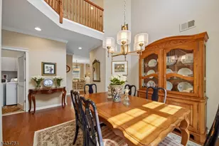 38 Constitution Way, Franklin Township, NJ 08873 - Photo 15