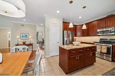 38 Constitution Way, Franklin Township, NJ 08873 - Photo 19