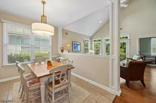 38 Constitution Way, Franklin Township, NJ 08873 - Photo 17