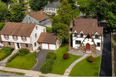 6 Norfolk Ave, Maplewood Twp., NJ 07040 - Photo 3
