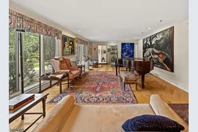 708 Ashmont Rd, Franklin Lakes, NJ 07417 - Photo 15
