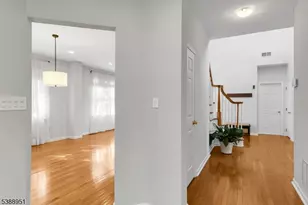 22 Honeyman Rd, Bernards Township, NJ 07920 - Photo 15
