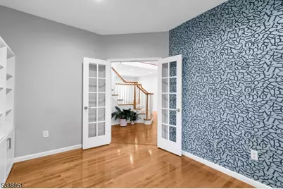 22 Honeyman Rd, Bernards Township, NJ 07920 - Photo 11