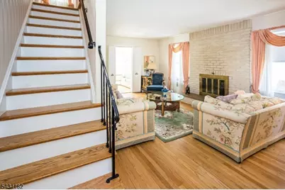 26 Crestview Hill Rd, Livingston Twp., NJ 07039 - Photo 5