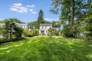 26 Crest View Hill Rd, Livingston Twp., NJ 07039 - Photo 25