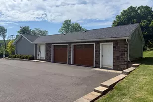 6 Hillside Ln, Holland Township, NJ 08848 - Photo 3
