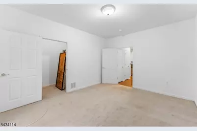 636 Sophee Ln, Lakewood Twp., NJ 08701 - Photo 17
