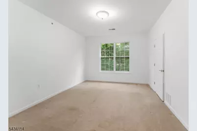 636 Sophee Ln, Lakewood Twp., NJ 08701 - Photo 15
