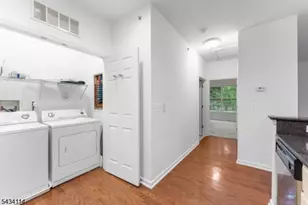 636 Sophee Ln, Lakewood Twp., NJ 08701 - Photo 21