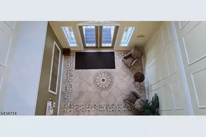 636 Sophee Ln, Lakewood Twp., NJ 08701 - Photo 3