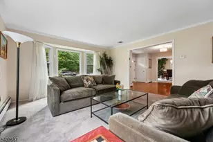 61 Howell Dr, West Orange Township, NJ 07052 - Photo 5
