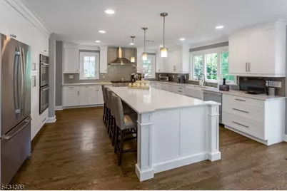 1 Sheridan Rd, Livingston, NJ 07039 - Photo 5