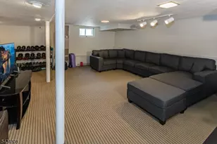 1 Sheridan Rd, Livingston, NJ 07039 - Photo 17