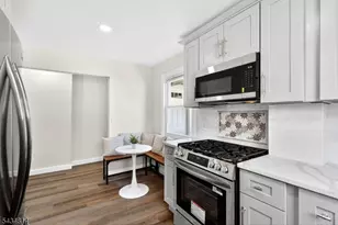 160 Elmwood Ave, Union Township, NJ 07083 - Photo 11