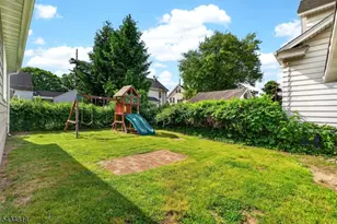 160 Elmwood Ave, Union Township, NJ 07083 - Photo 27