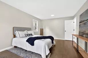 160 Elmwood Ave, Union Township, NJ 07083 - Photo 13
