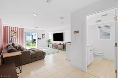 1603 71st St, North Bergen, NJ 07047 - Photo 27