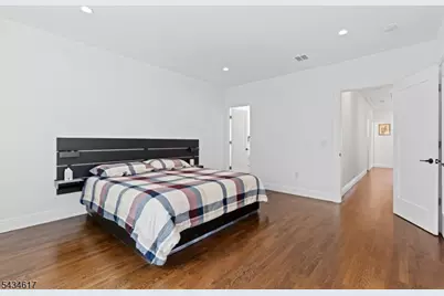 1603 71st St, North Bergen, NJ 07047 - Photo 21
