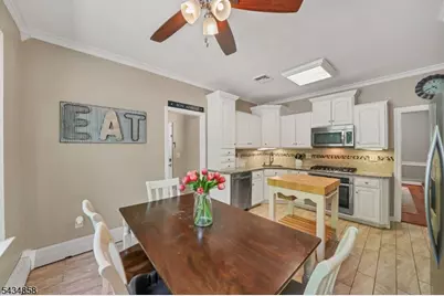 44 Nestlingwood Drive, Washington Township, NJ 07853 - Photo 19