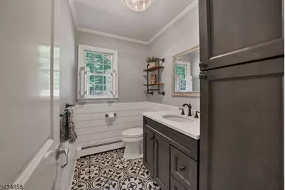 44 Nestlingwood Drive, Washington Township, NJ 07853 - Photo 13