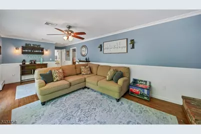 44 Nestlingwood Drive, Washington Township, NJ 07853 - Photo 11