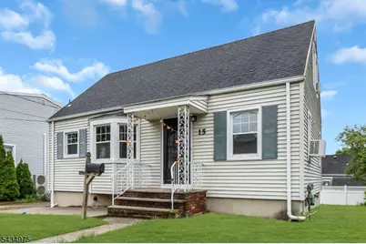 15 Winston Dr, Woodbridge Township, NJ 07095 - Photo 3
