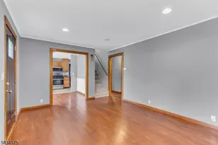 15 Winston Dr, Woodbridge Township, NJ 07095 - Photo 9