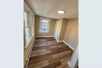 590 Arlington Ave, Phillipsburg, NJ 08865 - Photo 15
