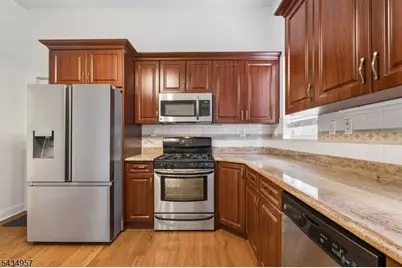 1 Grant St, Montclair, NJ 07042 - Photo 7