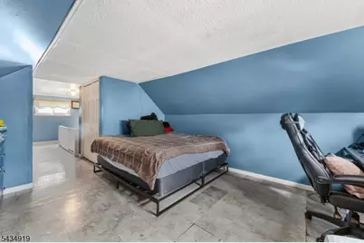 210 Buchanan St, Linden, NJ 07036 - Photo 11