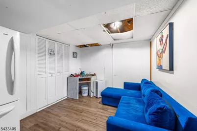 160 Brook Dr, Dover, NJ 07801 - Photo 9