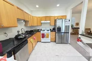154 Springhill Dr, Parsippany, NJ 07950 - Photo 7