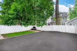 26 N 22nd St, East Orange, NJ 07017 - Photo 23
