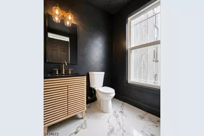 22 Union St, Jersey City, NJ 07304 - Photo 9