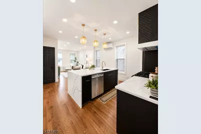 22 Union St, Jersey City, NJ 07304 - Photo 5