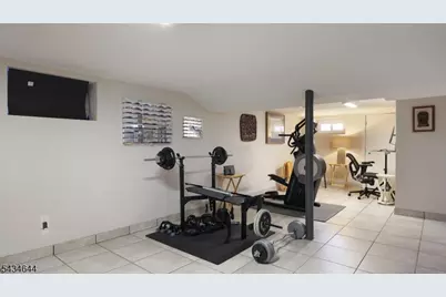 405 Martin Rd, Union Township, NJ 07083 - Photo 29