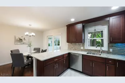 405 Martin Rd, Union Township, NJ 07083 - Photo 15